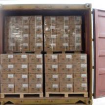 Creatine Anhydrous, CAS 57-00-1, loading into container